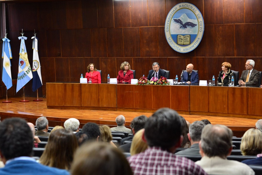 imagen Desarrollan Congreso vitivinícola internacional en la UNCuyo