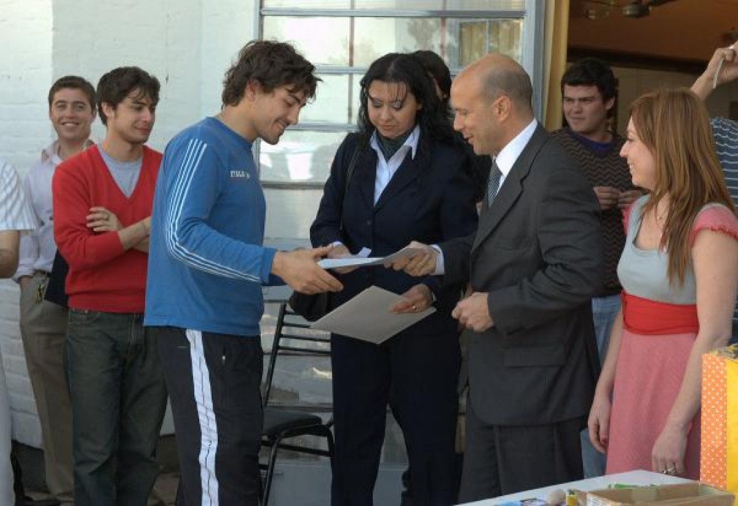 imagen Netbooks por el día del estudiante