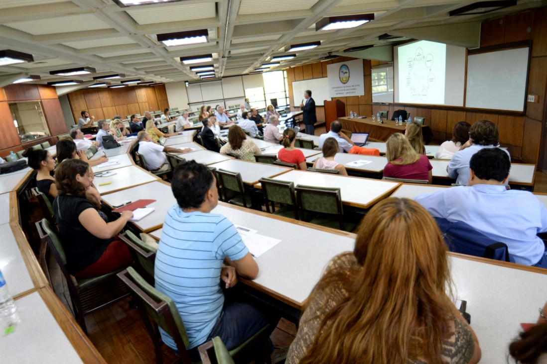 imagen "El Plan Estratégico de la Universidad debe atender necesidades y demandas sociales"