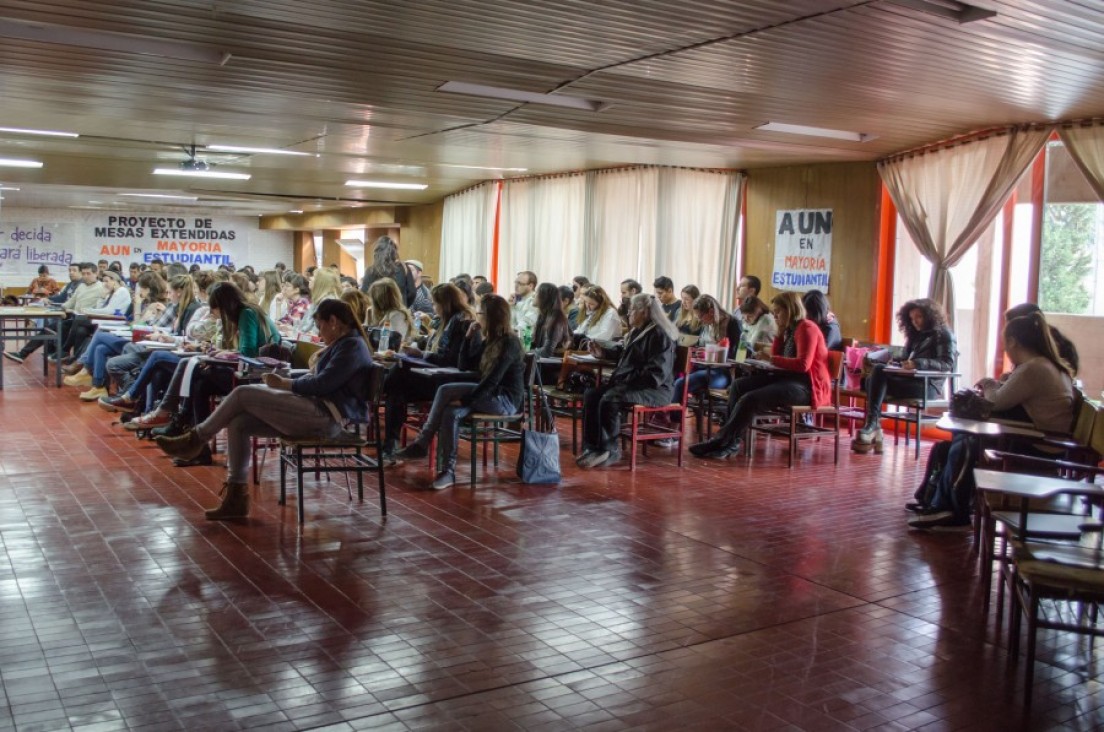 imagen Ciencias Políticas implementará el doble turno en los primeros años