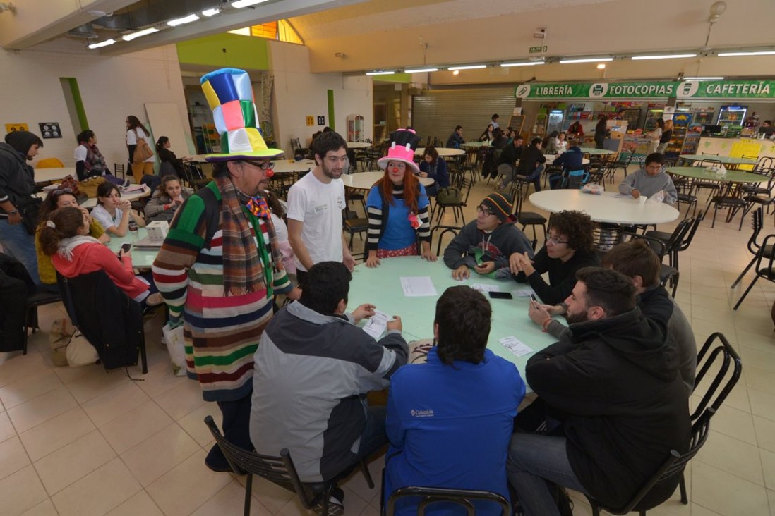 imagen Buscan incorporar prácticas saludables a la vida universitaria