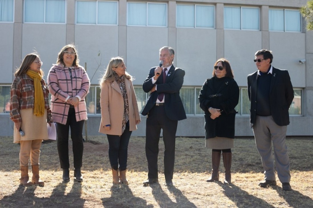 imagen Veinticinco árboles autóctonos recordarán los primeros 25 años de la Facultad de Educación