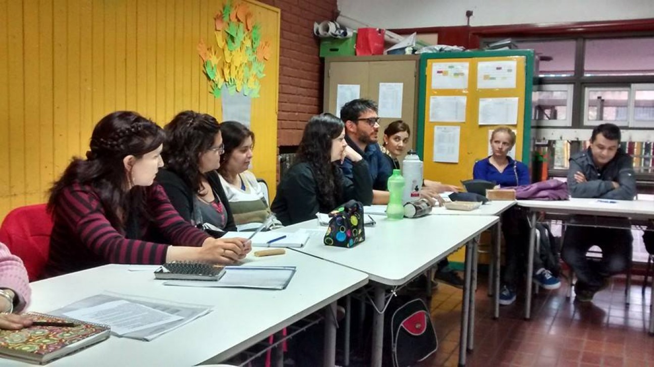 imagen Promueven desarrollo de vínculos entre escolares y sus familias