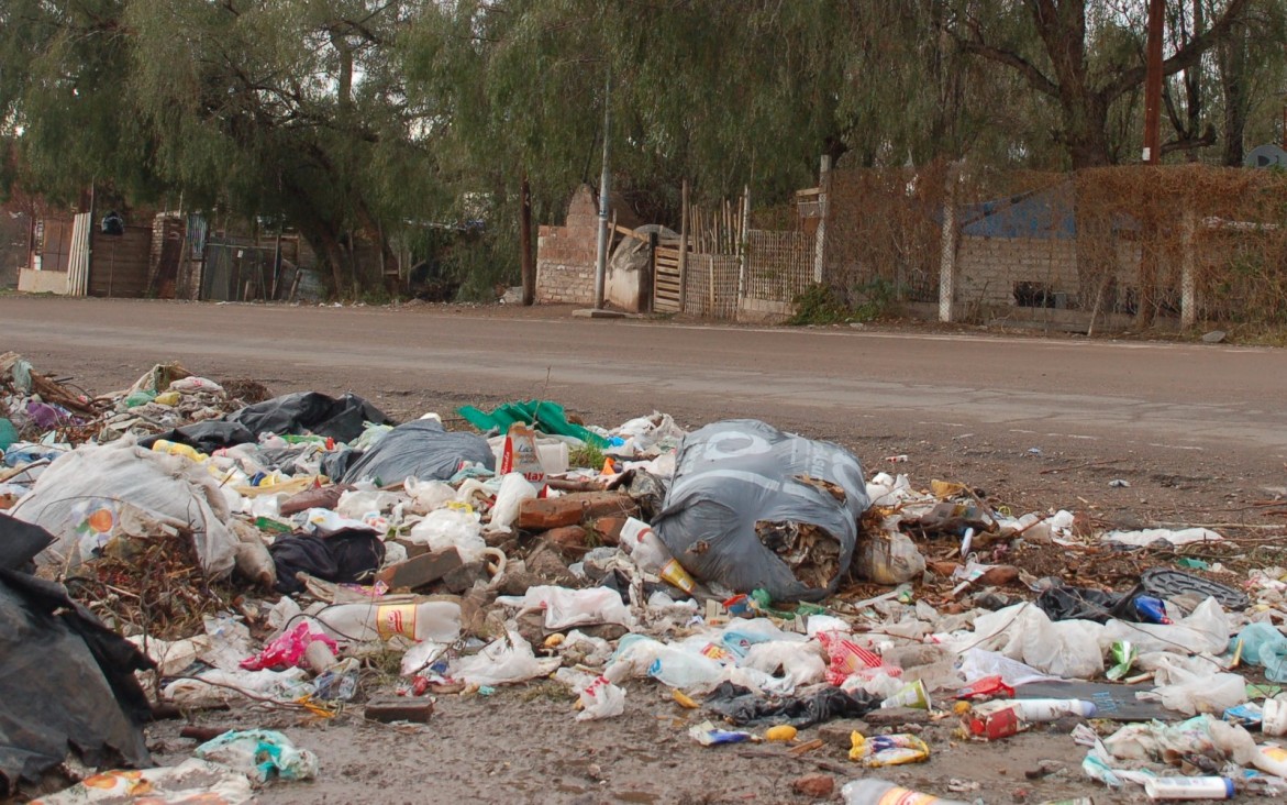 imagen Ofrecen charla sobre residuos reciclables