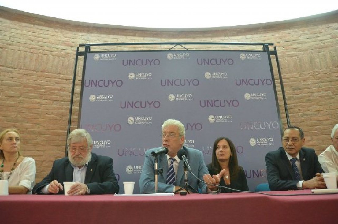 imagen Somoza presentó los puntos fundamentales que propone modificar en el Estatuto Universitario