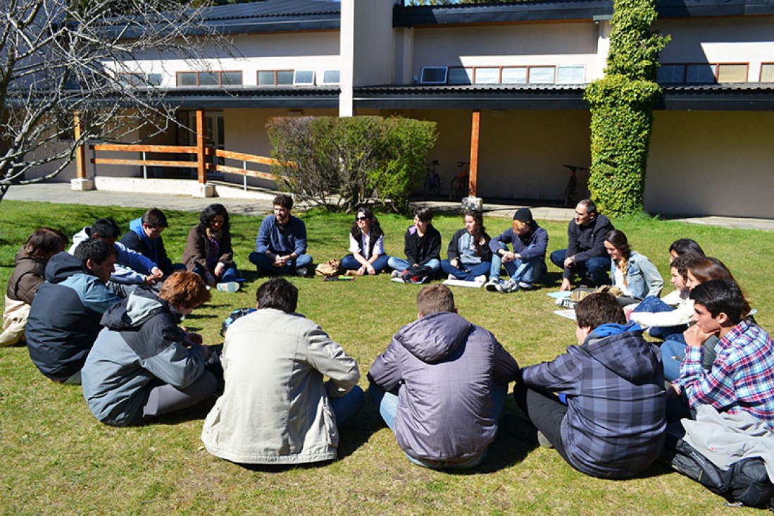 imagen Ya se conocen los ganadores del certamen de monografías del Balseiro