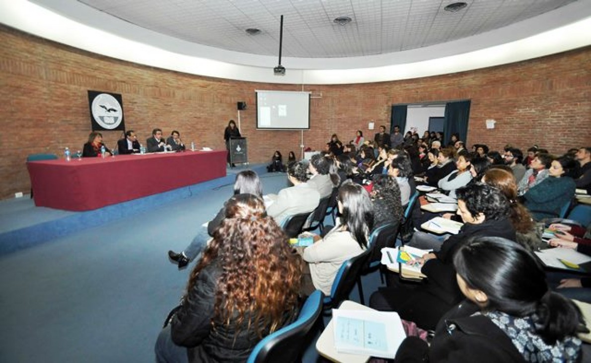 imagen Sujetos de Derecho y no tutelares fue el debate que propició la UNCuyo