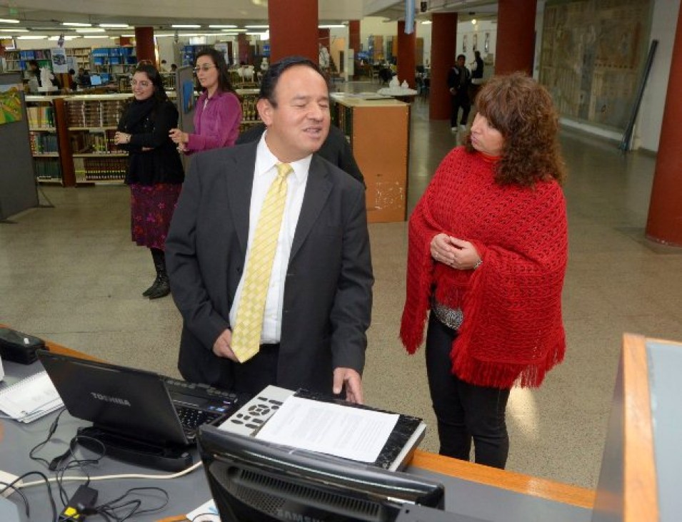 imagen Presentaron en la Biblioteca Central tecnologías para discapacitados visuales 