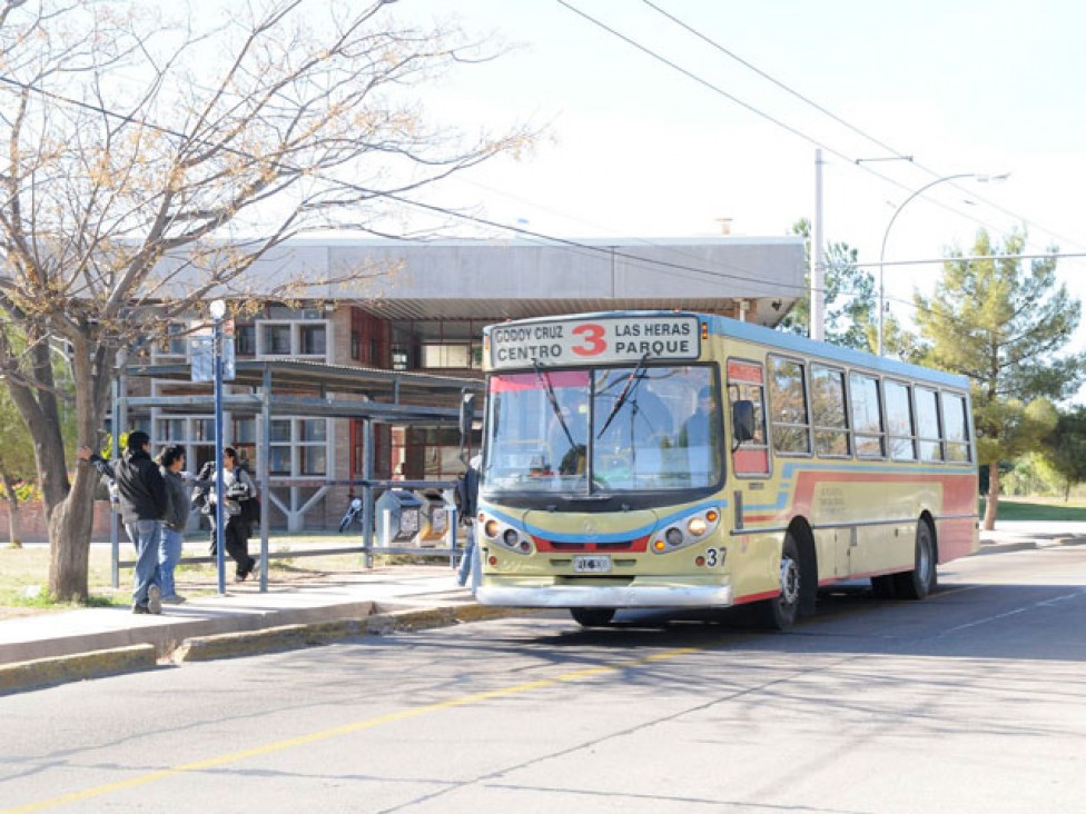 imagen Ingeniería presenta avances de estudio del transporte en el Gran Mendoza