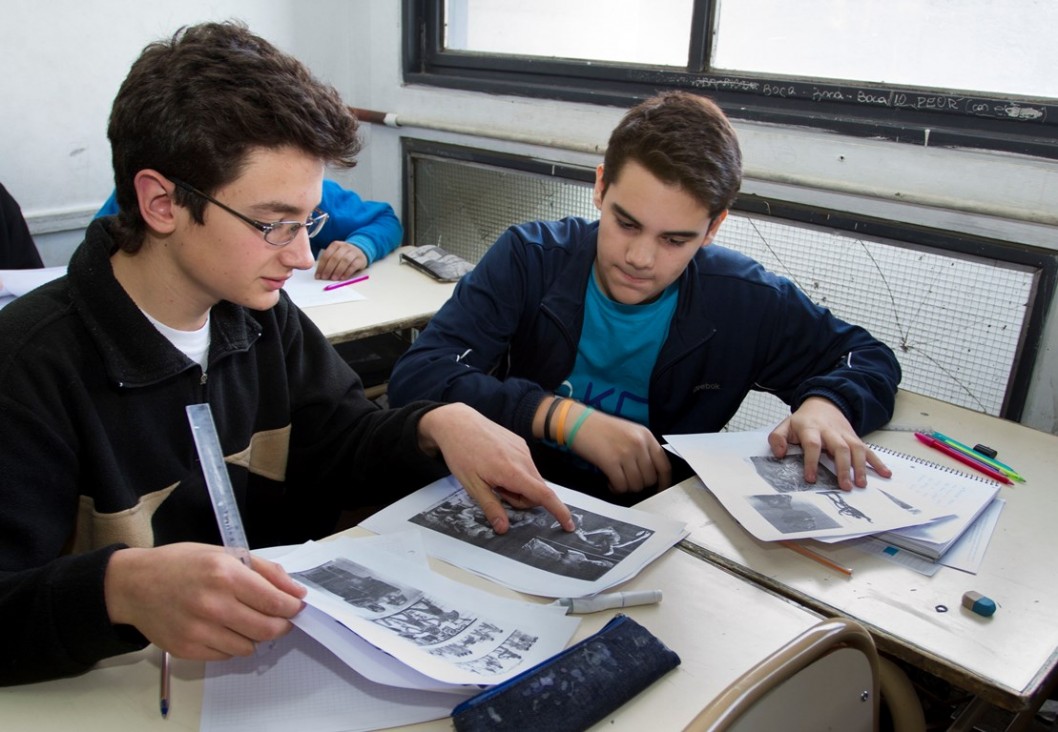 imagen Becan a universitarios para tutorías en escuelas secundarias