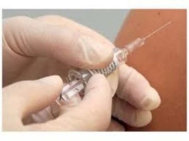 imagen Vacunación antigripal para afiliados del PAMI en el Cejupen