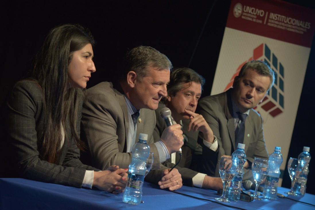 imagen Comenzó la Expo Laboral 2016