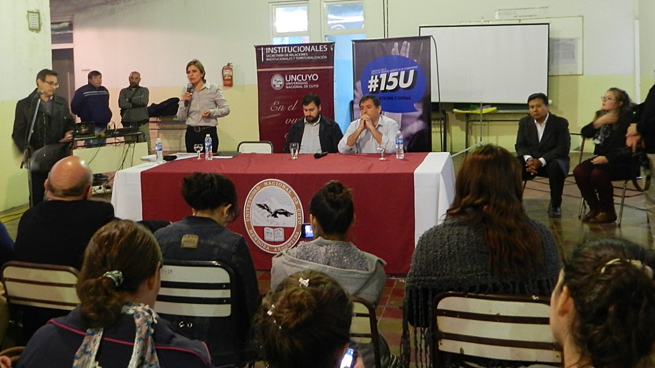 imagen Debate de Candidatos a Intendente en Santa Rosa