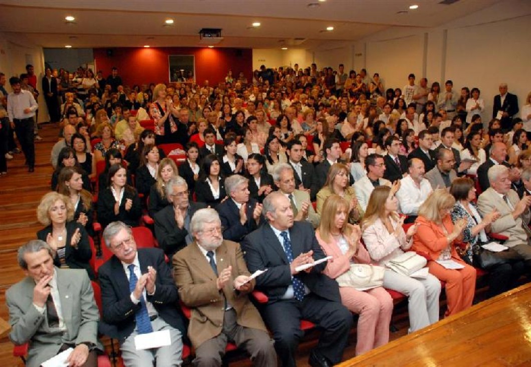 imagen Acto de Colación de XIX Ceremonia de Graduación de la Facultad de Ciencias Aplicadas a la Industria