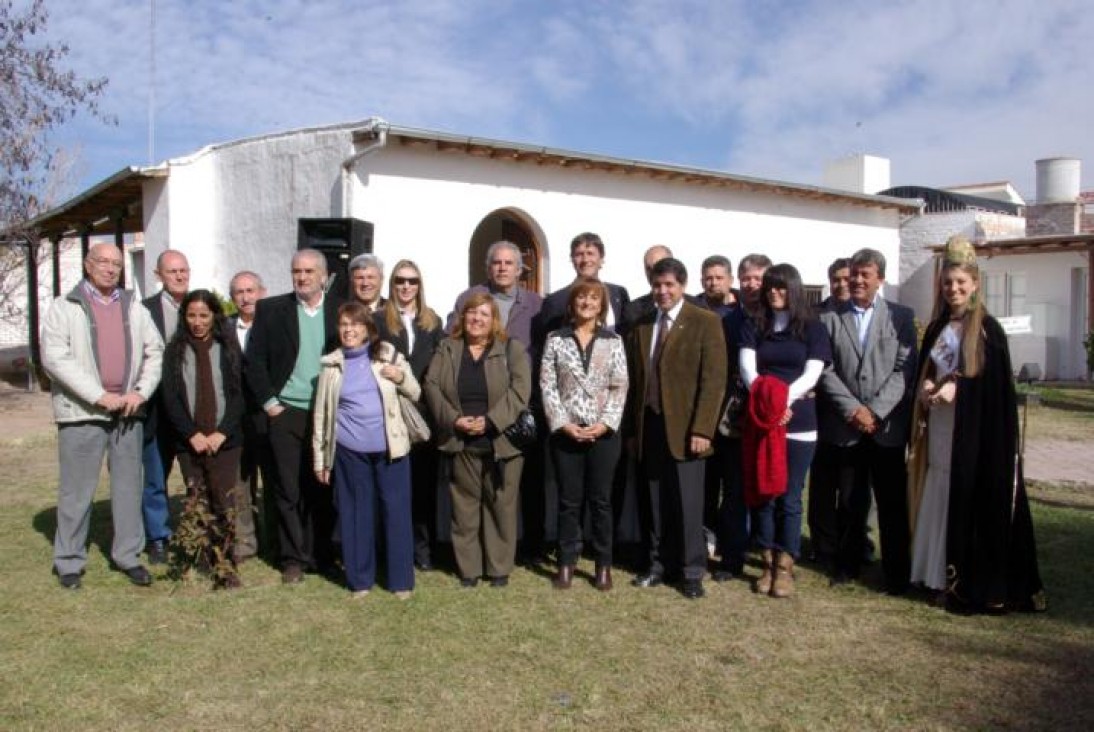 imagen Firma de Acta de Compromiso en el marco de los festejos por el Aniversario de Maipú