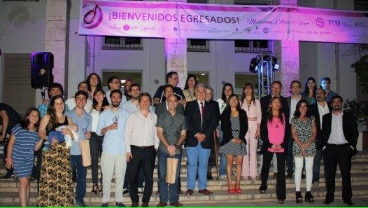 imagen Graduados de Médicas tuvieron su primer encuentro