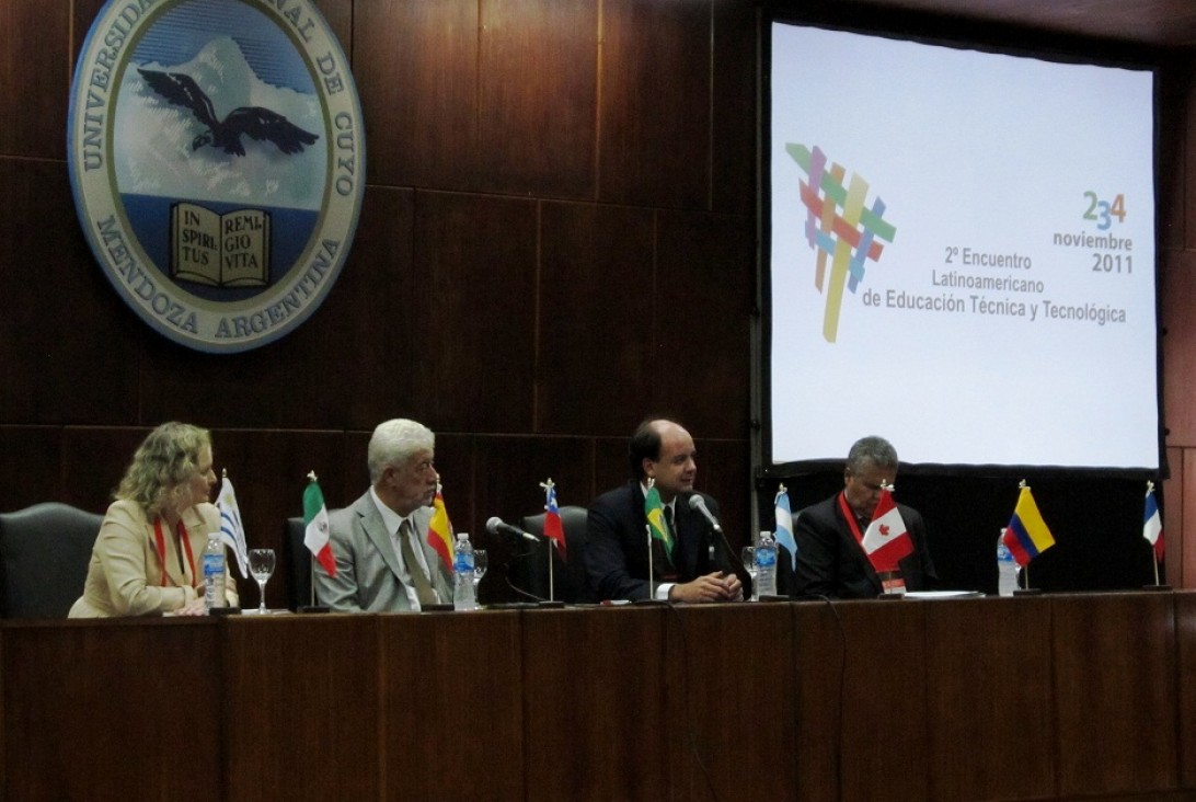 imagen Rotundo éxito del II Encuentro Latinoamericano de Educación Técnica y Tecnológica