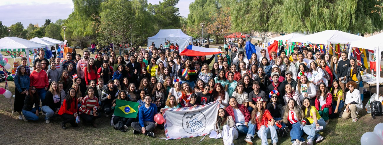 imagen Estudiantes extranjeros compartieron parte de su cultura en el Festival Internacional de la UNCUYO