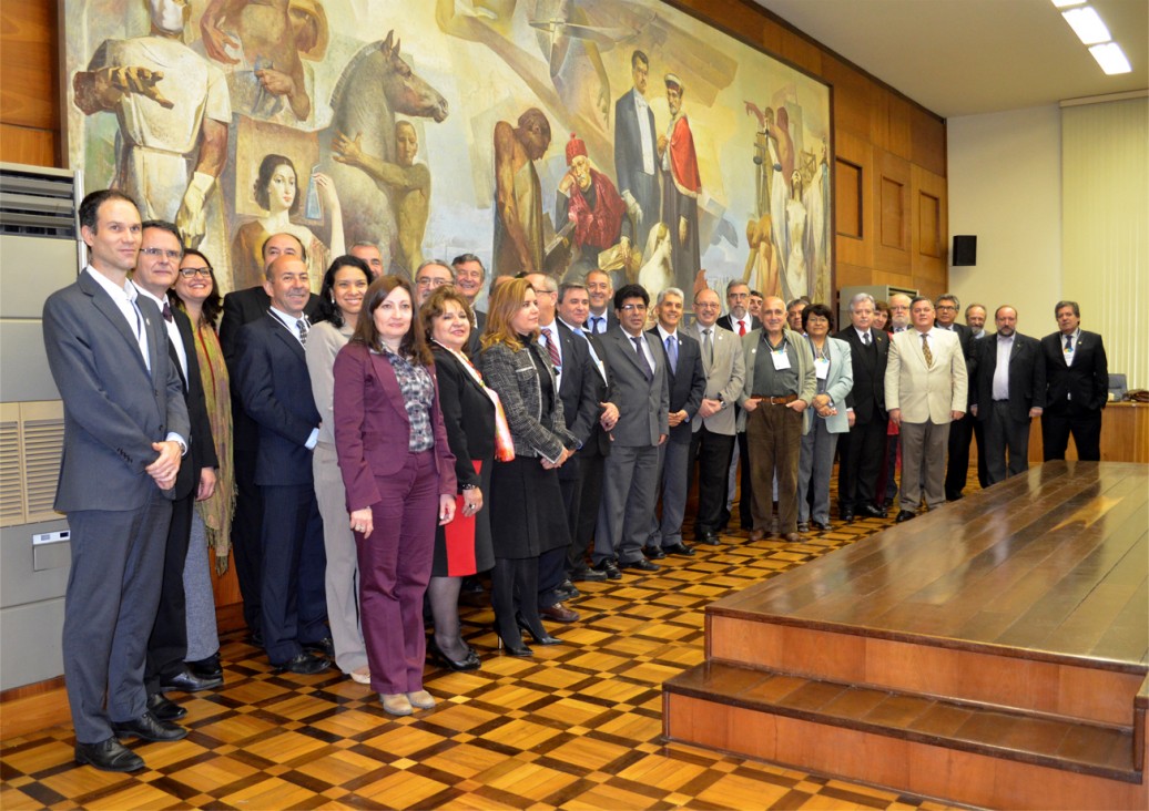 imagen Rector participó en reunión del Consejo de la Asociación del Grupo Montevideo