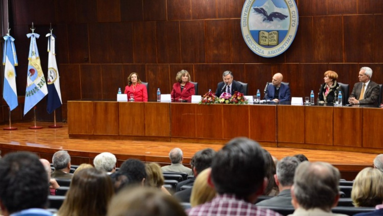 imagen Desarrollan Congreso vitivinícola internacional en la UNCuyo