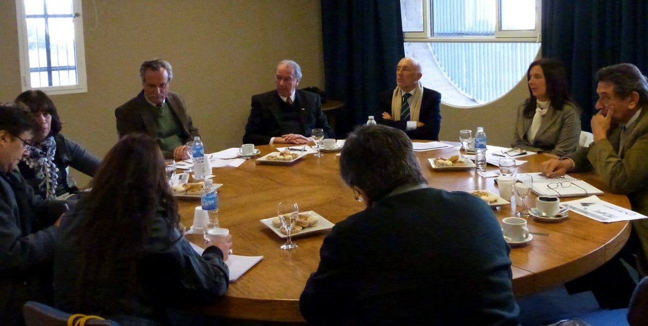 imagen Reunión de trabajo y fortalecimiento entre Institutos de la SRIIRU y Cuerpo Consular de Mendoza 