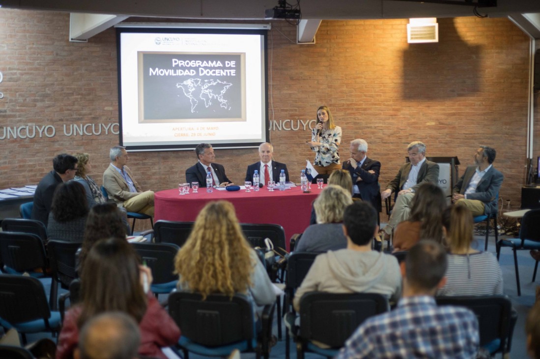 imagen Profesores de la UNCuyo se formarán en el exterior