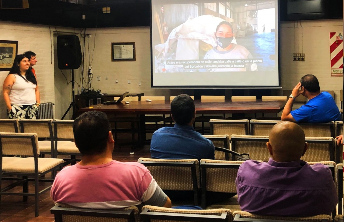 imagen Capacitaciones a gestores de residuos en colegios de la Universidad