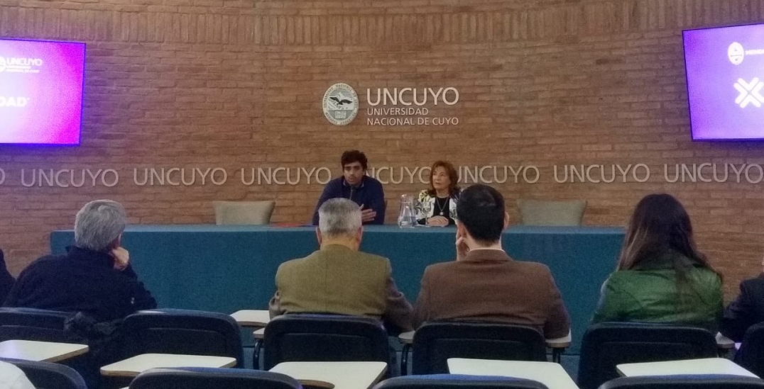 imagen La UNCUYO y el Gobierno Provincial progresan hacia un modelo de instituciones inteligentes 