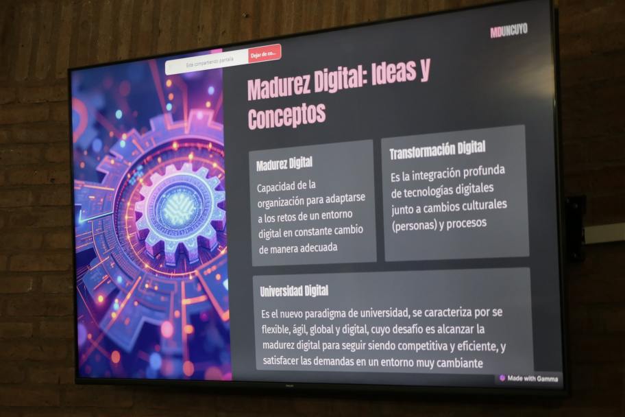 imagen Se realizó el Primer Taller de Madurez Digital en la UNCUYO 