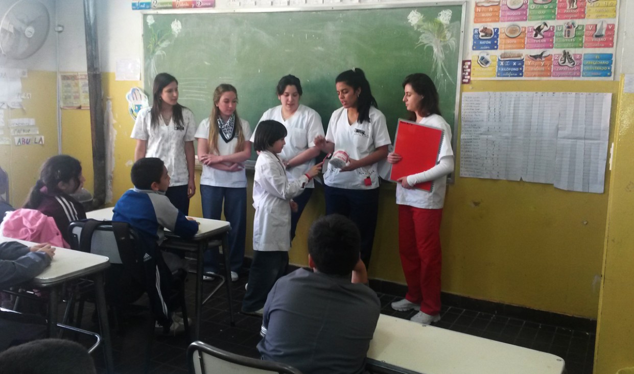 imagen Aconsejan sobre salud bucal en la escuela primaria