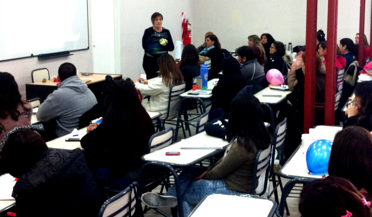 imagen Enseñan cómo afrontar la atención a la diversidad en la escuela