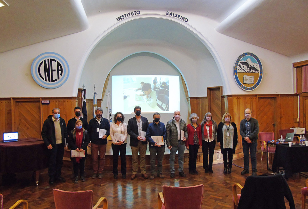 imagen El Área de Vinculación colaboró metodológicamente con una investigación del Instituto Balseiro