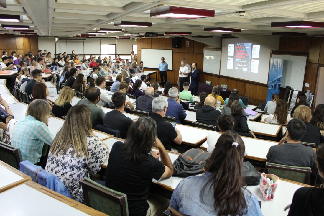 imagen Comenzó ciclo de conferencias sobre Sistemas Constructivos Modernos